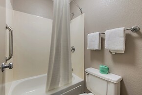 Red Roof Inn Hickory