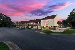 Red Roof Inn Hickory