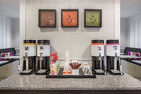 Hampton Inn & Suites Newport/Cincinnati