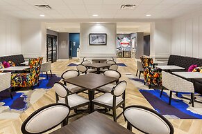 Hampton Inn & Suites Newport/Cincinnati