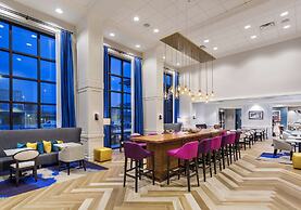 Hampton Inn & Suites Newport/Cincinnati