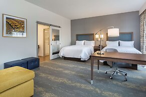 Hampton Inn & Suites Newport/Cincinnati