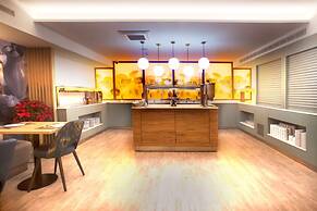 Hotel Gran Versalles