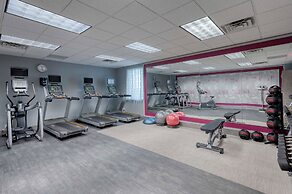 Crowne Plaza Indianapolis-Airport by IHG