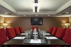 Crowne Plaza Indianapolis-Airport by IHG