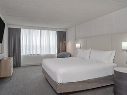 Crowne Plaza Indianapolis-Airport by IHG