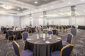 Armon Plaza Montreal Airpt, Trademark Collection by Wyndham