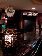Armon Plaza Montreal Airport