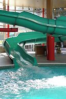 Armon Plaza Montreal Airpt, Trademark Collection by Wyndham