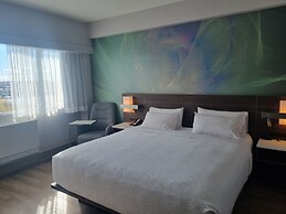 Armon Plaza Montreal Airport