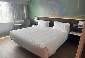 Armon Plaza Montreal Airport