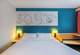 B&B Hotel Orléans Nord Saran
