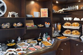 Enzo Hotels Pont-a-Mousson By Kyriad Direct
