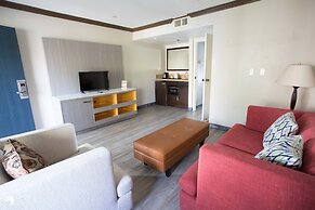 Vanllee Hotel and Suites