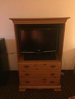 Luxury Inn & Suites