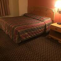 Luxury Inn & Suites