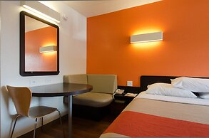 Motel 6 Gaithersburg, DC - Washington