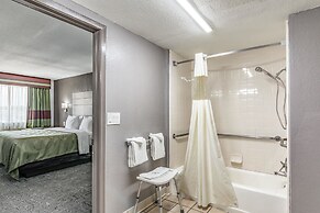Quality Inn I-10 East near Frost Bank Center