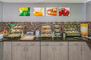 Quality Inn I-10 East near Frost Bank Center