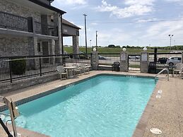 Quality Inn I-10 East near Frost Bank Center