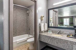 Quality Inn I-10 East near Frost Bank Center