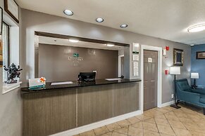 Quality Inn I-10 East near Frost Bank Center