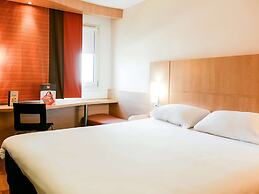 ibis Nevers