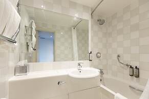 Holiday Inn Basildon by IHG