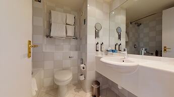 Holiday Inn Basildon by IHG