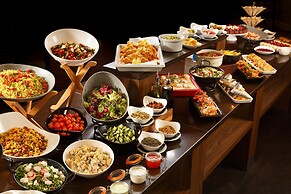 Holiday Inn Basildon by IHG