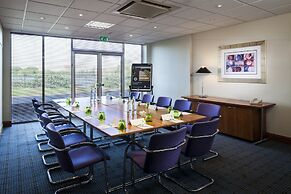 Holiday Inn Basildon by IHG