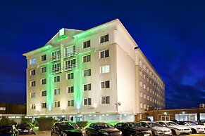 Holiday Inn Basildon by IHG