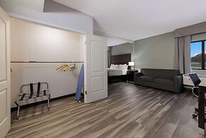 Quality Inn Merriam Kansas City