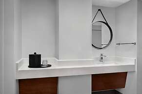 Radisson Hotel Cedar Rapids