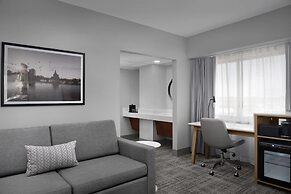 Radisson Hotel Cedar Rapids