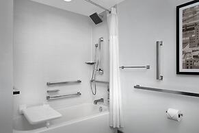 Radisson Hotel Cedar Rapids