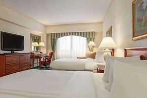 Radisson Hotel Cedar Rapids