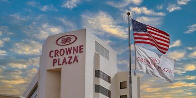 Crowne Plaza Virginia Beach Town Center, an IHG Hotel