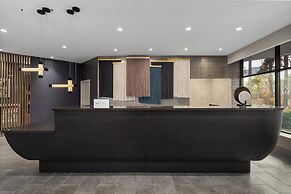 Crowne Plaza Virginia Beach Town Center by IHG