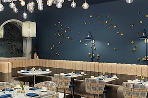 Crowne Plaza Virginia Beach Town Center by IHG