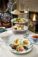 The Omni King Edward Hotel