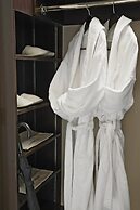 The Omni King Edward Hotel