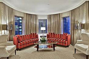 The Omni King Edward Hotel