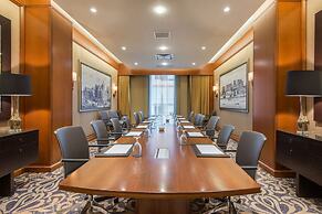 The Omni King Edward Hotel