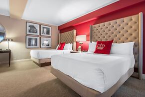 The Omni King Edward Hotel