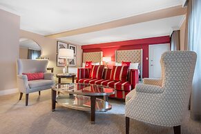 The Omni King Edward Hotel