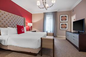 The Omni King Edward Hotel