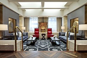 The Omni King Edward Hotel