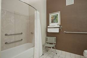 AmericInn by Wyndham Minot