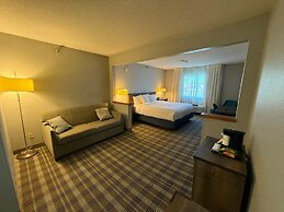 AmericInn by Wyndham Minot